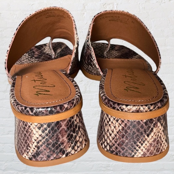 MATISSE GODDESS PYTHON SANDALS BLOCK HEELS SIZE 7 - Picture 8 of 10